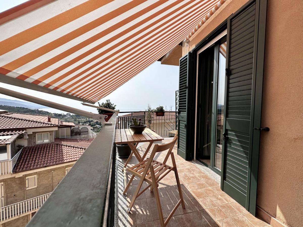 Amuka B&B Santo Stefano di Camastra Buitenkant foto